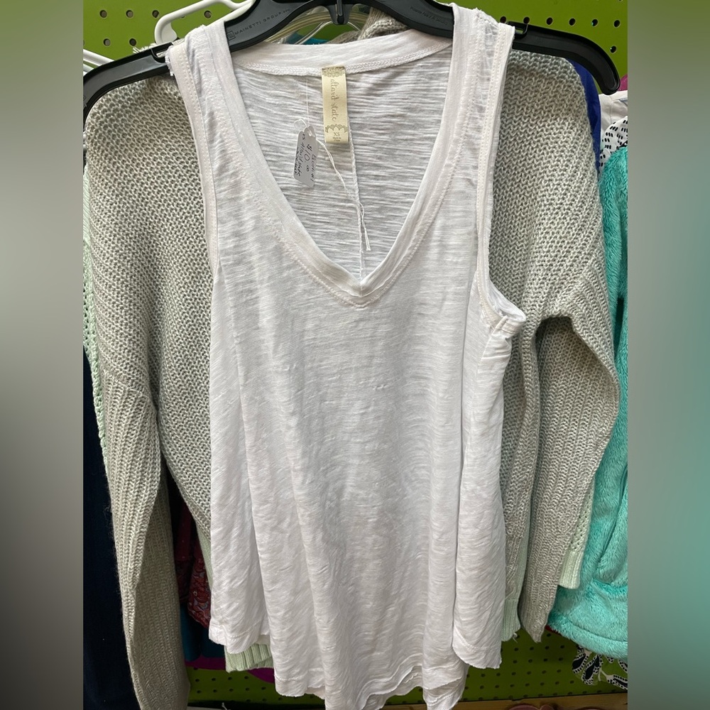 XS Altar’d State White Tank